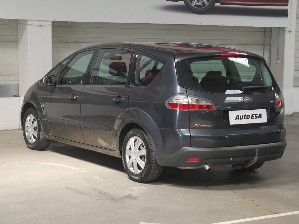 Ford S-MAX 2.0i 