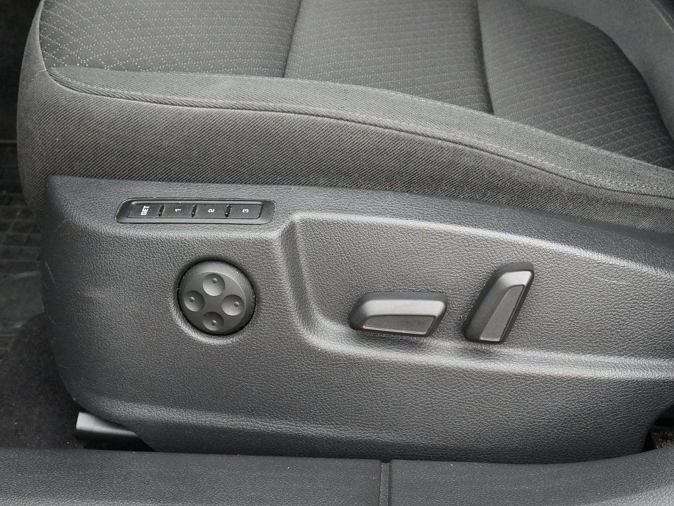 Škoda Superb II 2.0 TDi 