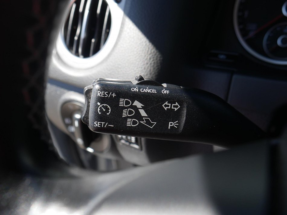 Volkswagen Tiguan 1.4 TSI 