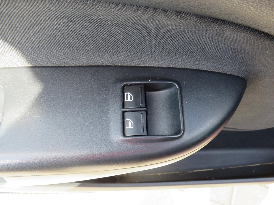 Škoda Octavia II 1.6TDi Ambiente