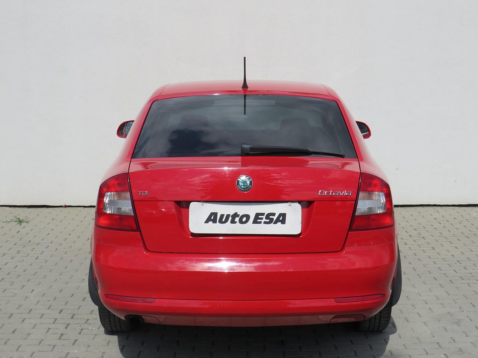 Škoda Octavia II 1.6TDi Ambiente