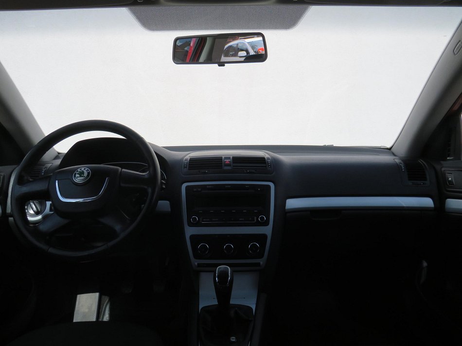 Škoda Octavia II 1.6TDi Ambiente