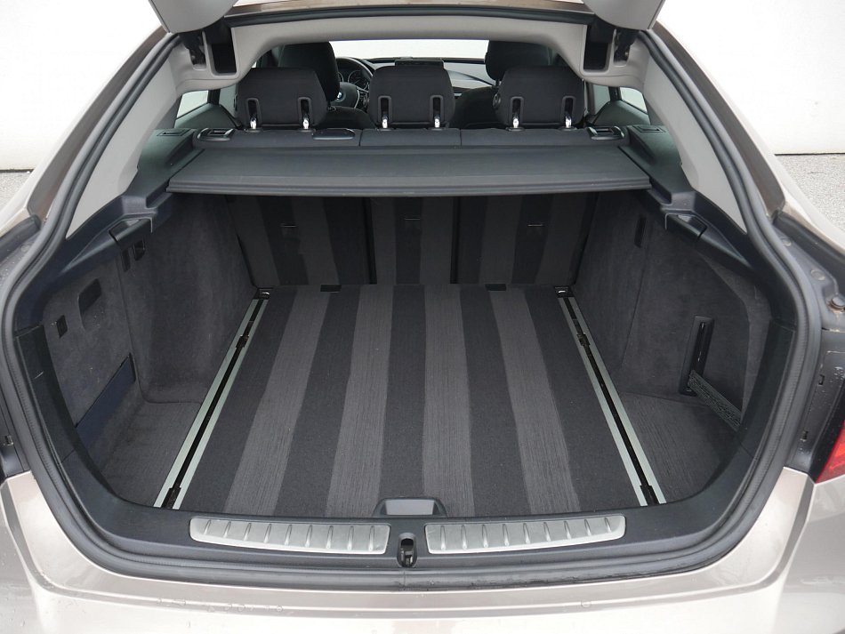 BMW Řada 3 2.0d  320D XDRIVE GRAN TURISMO