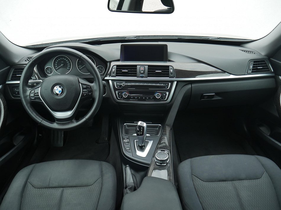 BMW Řada 3 2.0d  320D XDRIVE GRAN TURISMO