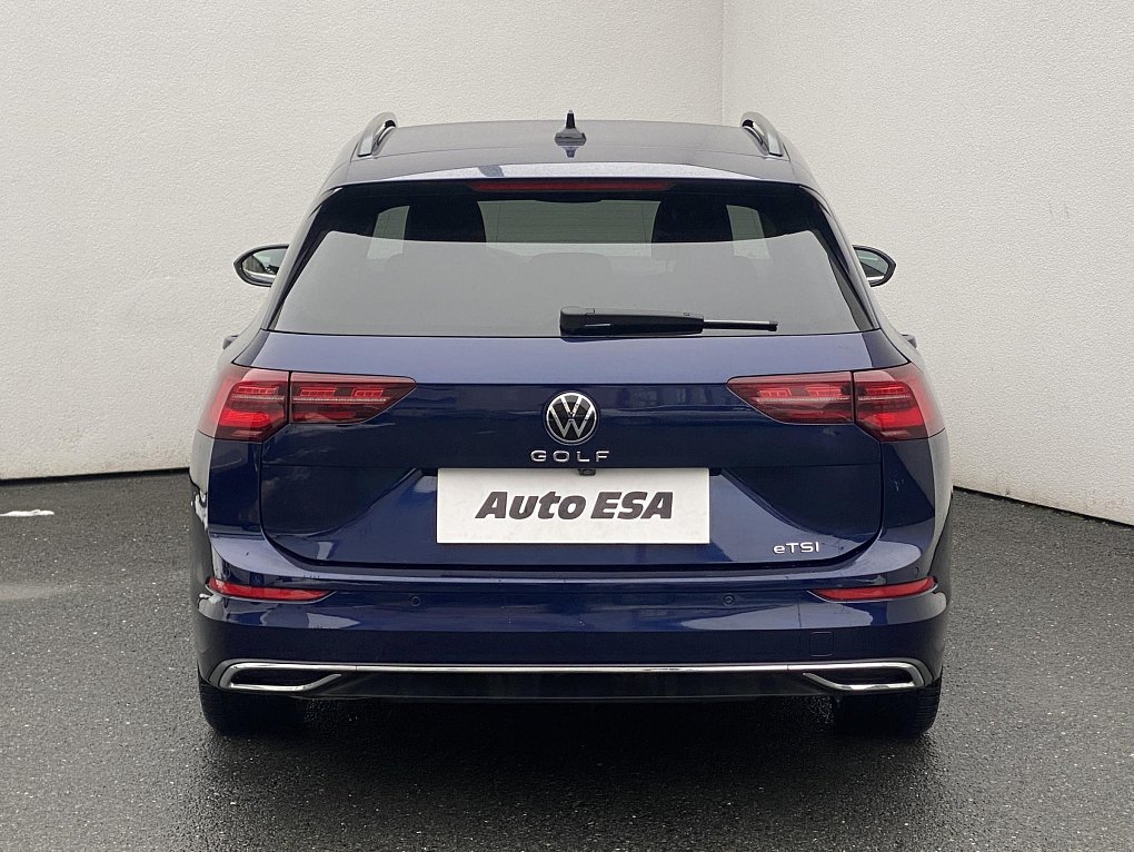 Volkswagen Golf 1.5 e-TSi Style