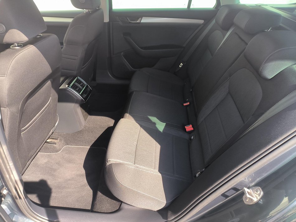 Škoda Superb III 2.0 TDi Ambition