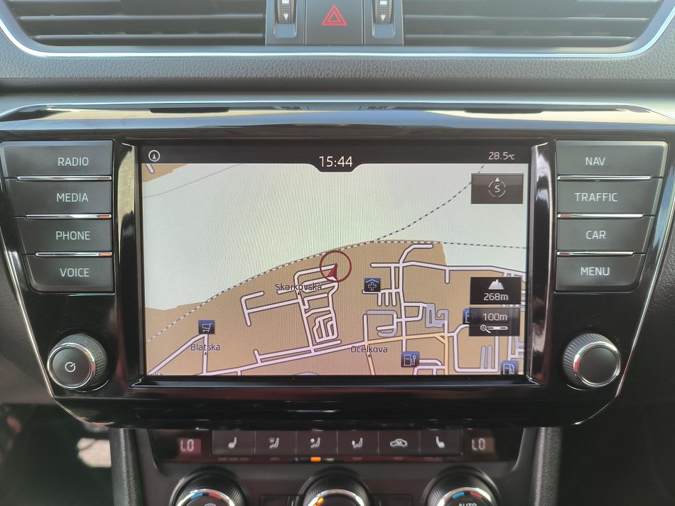 Škoda Superb III 2.0 TDi Ambition