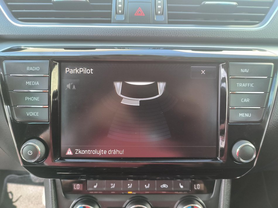 Škoda Superb III 2.0 TDi Ambition