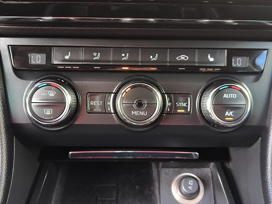 Škoda Superb III 2.0 TDi Ambition