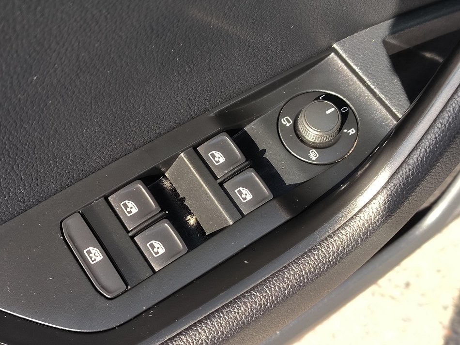 Škoda Superb III 2.0 TDi Ambition