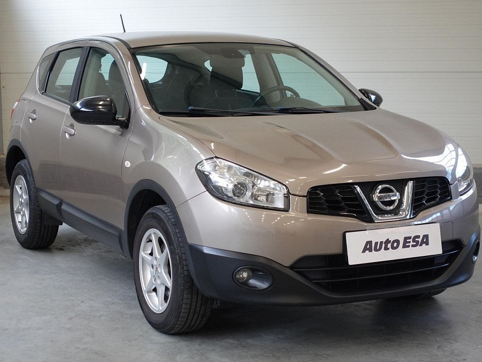 Nissan Qashqai 1.6i 