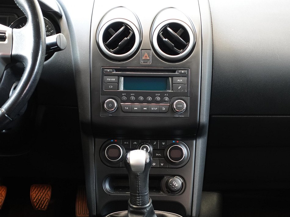 Nissan Qashqai 1.6i 