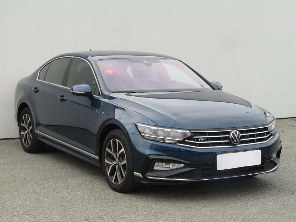 Volkswagen Passat 1.6 FSi 