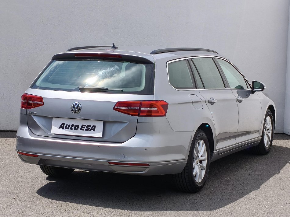 Volkswagen Passat 1.6 TDI 