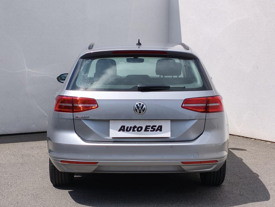 Volkswagen Passat 1.6 TDI 
