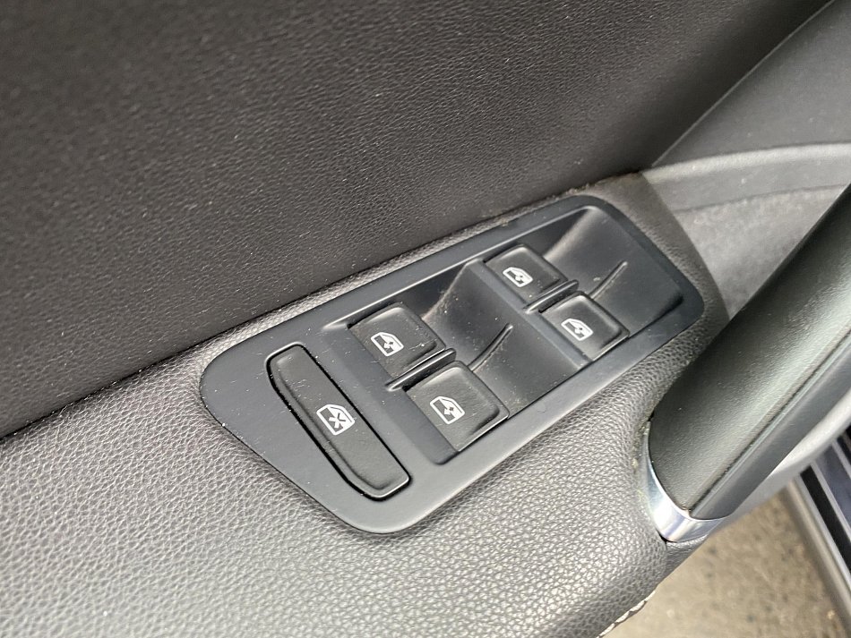 Volkswagen Golf 1.6 TDi Comfortline