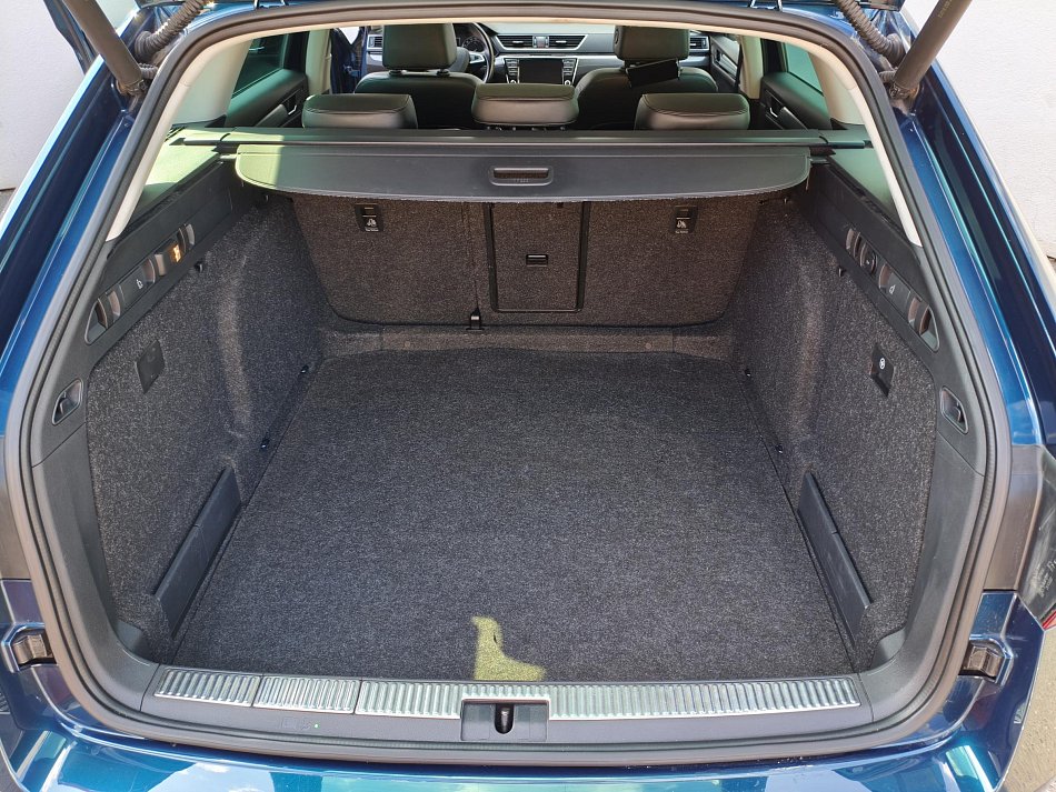 Škoda Superb III 1.4 TSi Style