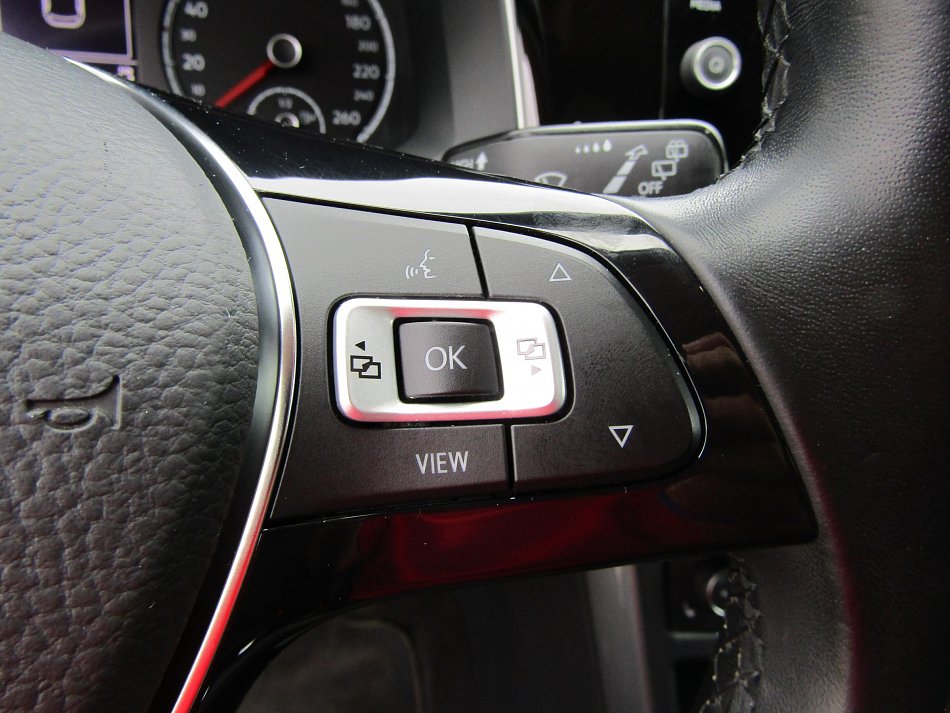 Volkswagen Polo 1.0 TSi Highline