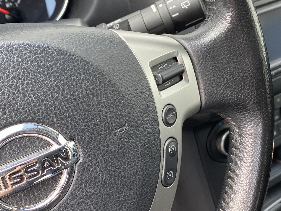 Nissan Qashqai 2.0i Tekna 4x4