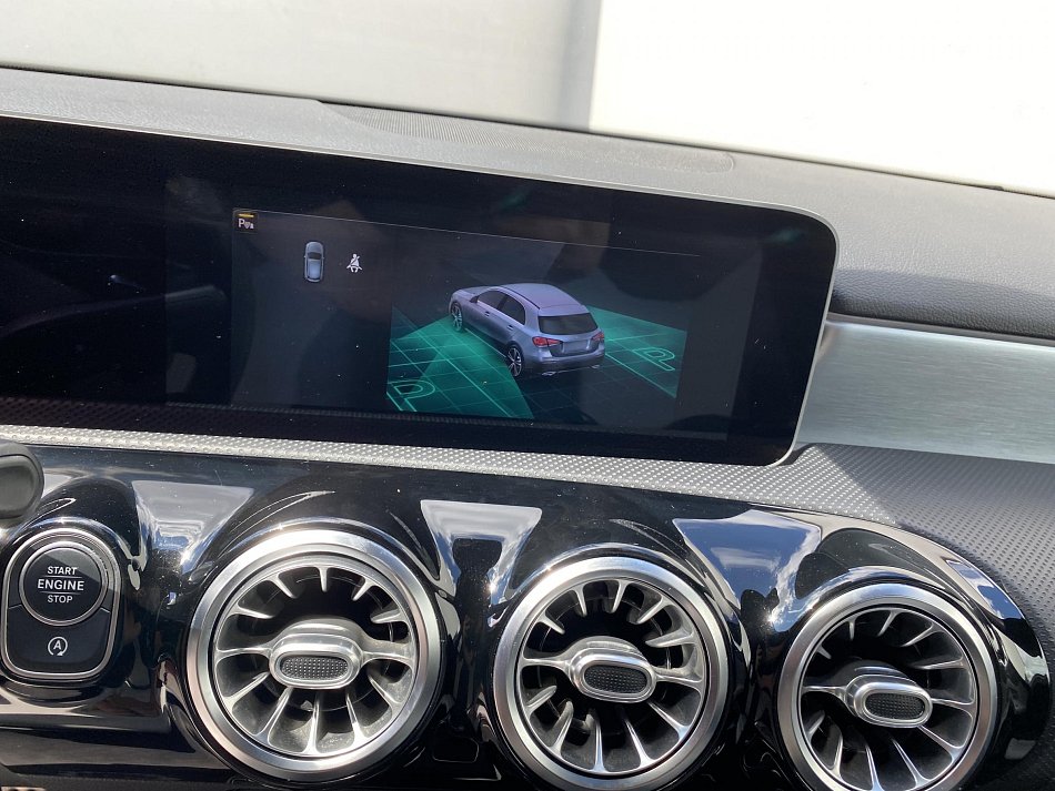 Mercedes-Benz Třída A 2.0i 