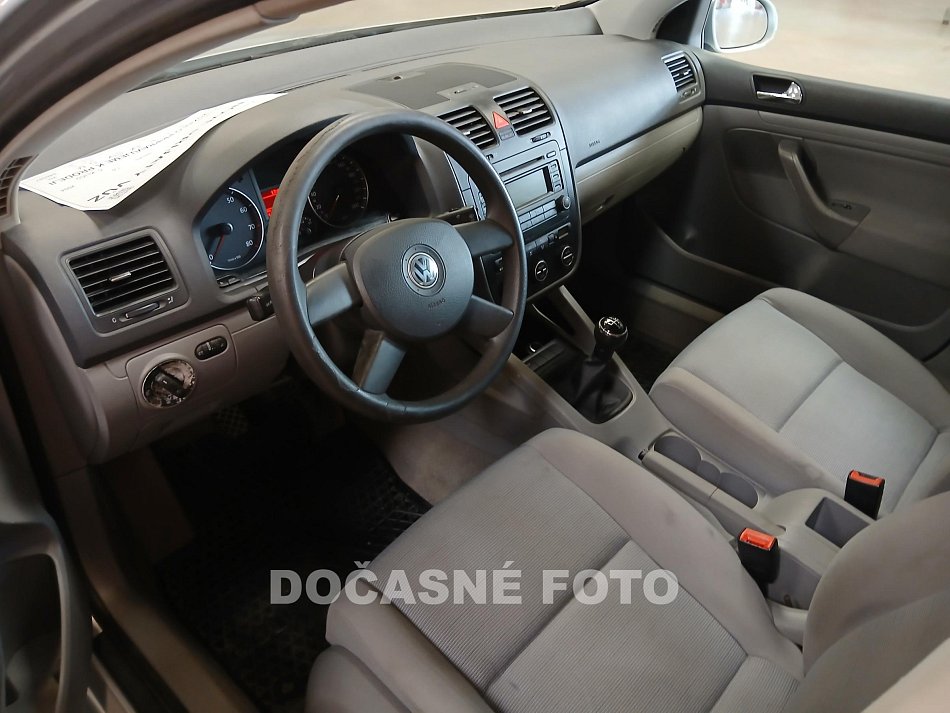 Volkswagen Golf 1.6i 