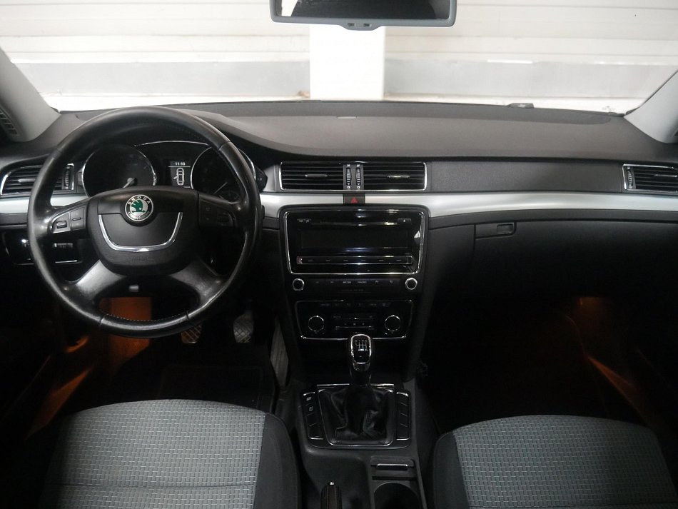Škoda Superb II 2.0 TDi 