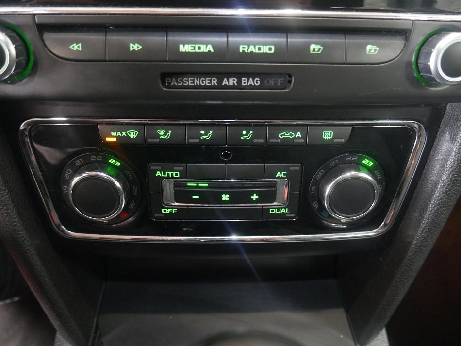 Škoda Superb II 2.0 TDi 