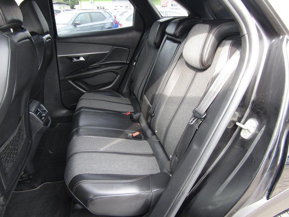 Peugeot 3008 1.2 PT GT Line