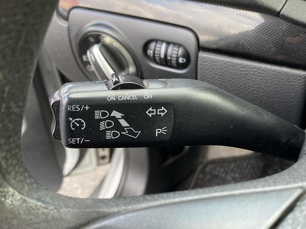 Volkswagen Golf 1.6 TDi 