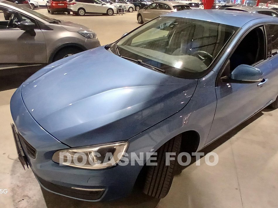 Volvo V60 2.0 D 