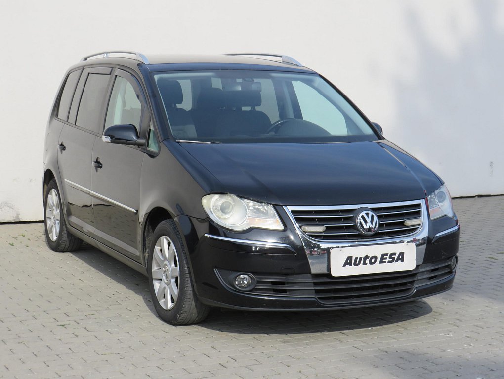 Volkswagen Touran 2.0 TDi Highline