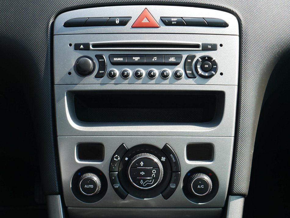 Peugeot 308 1.6 HDi 