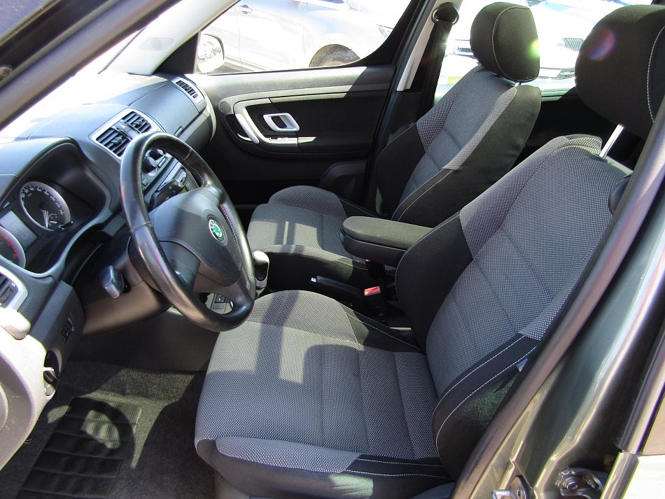Škoda Roomster 1.4 16V Sport