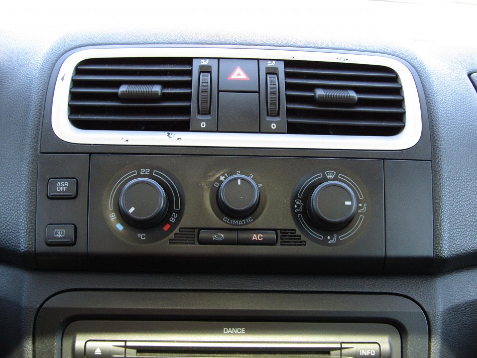 Škoda Roomster 1.4 16V Sport
