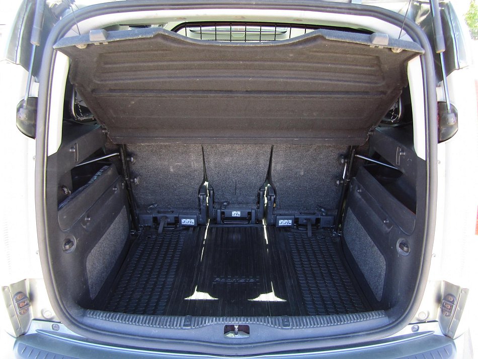 Škoda Roomster 1.4 16V Sport