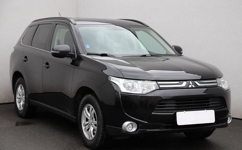 Mitsubishi Outlander 2.0 MIVEC  4x4
