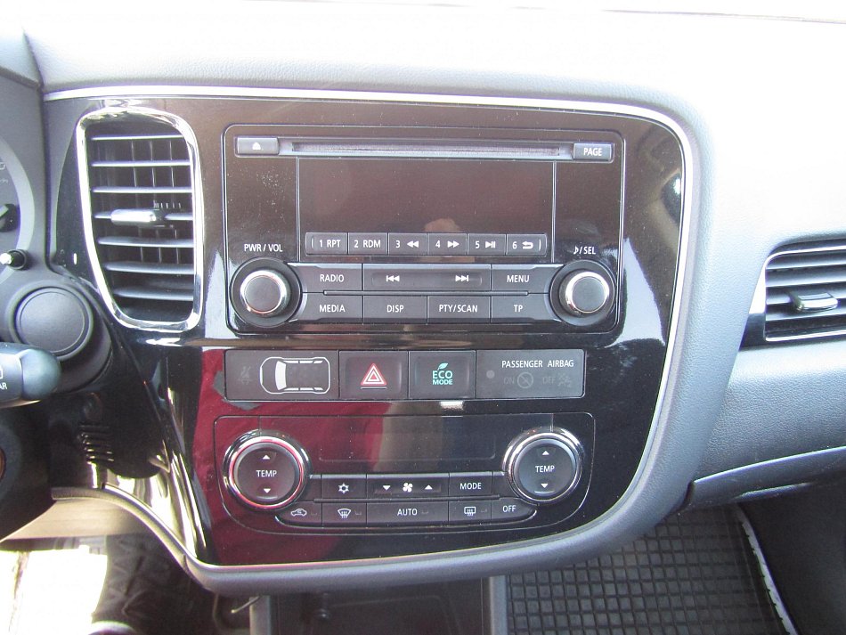 Mitsubishi Outlander 2.0 MIVEC  4x4