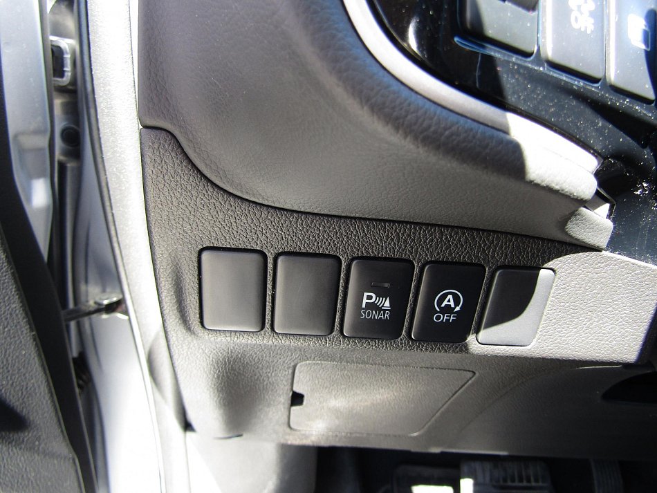 Mitsubishi Outlander 2.0 MIVEC  4x4