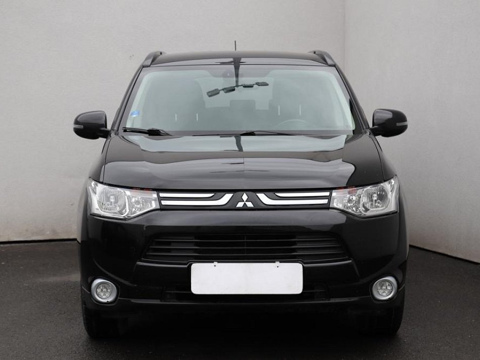 Mitsubishi Outlander 2.0 MIVEC  4x4
