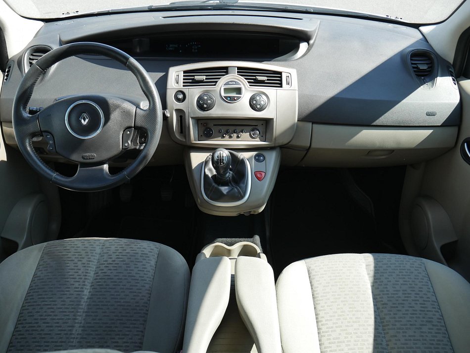 Renault Scénic 1.5 dCi 