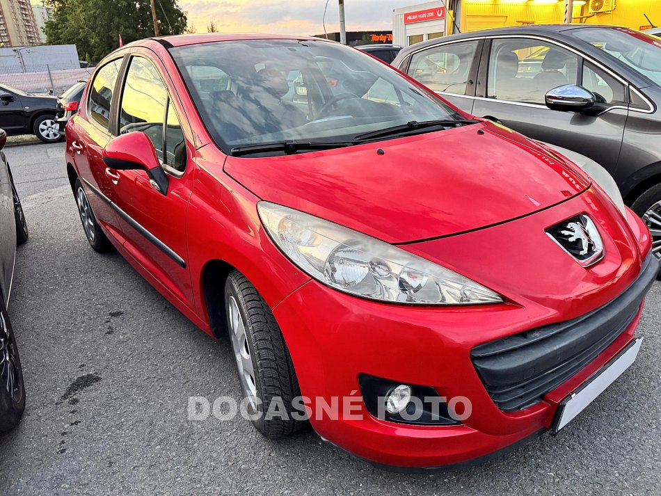 Peugeot 207 1.4i 