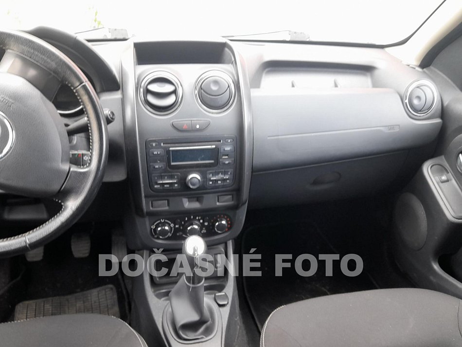 Dacia Duster 1.6i 