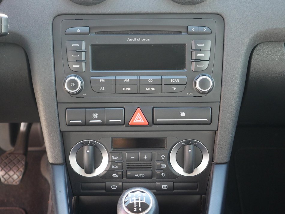 Audi A3 1.6i 