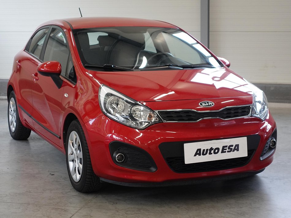 Kia Rio 1.4i 