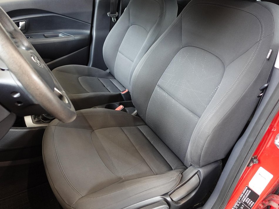 Kia Rio 1.4i 