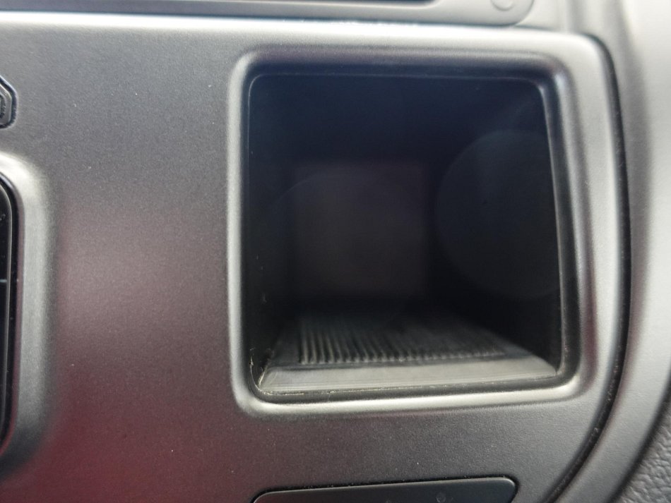 Kia Rio 1.4i 