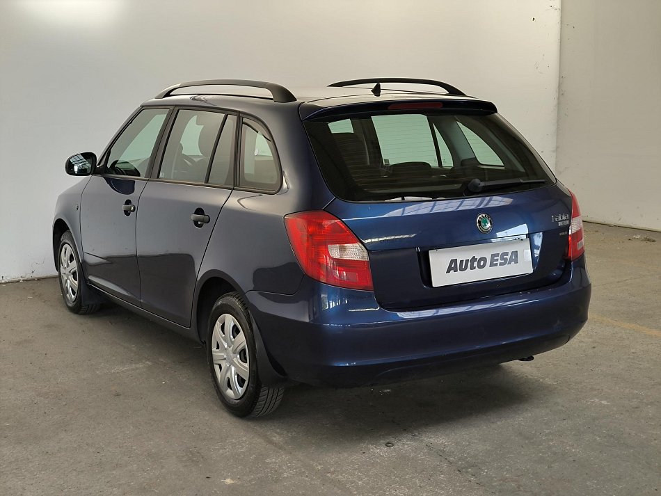 Škoda Fabia II 1.4 16V Ambiente