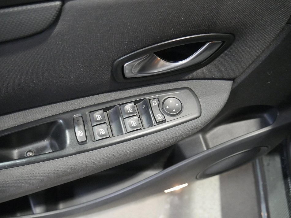 Renault Scénic 1.4 TCe Dynamique