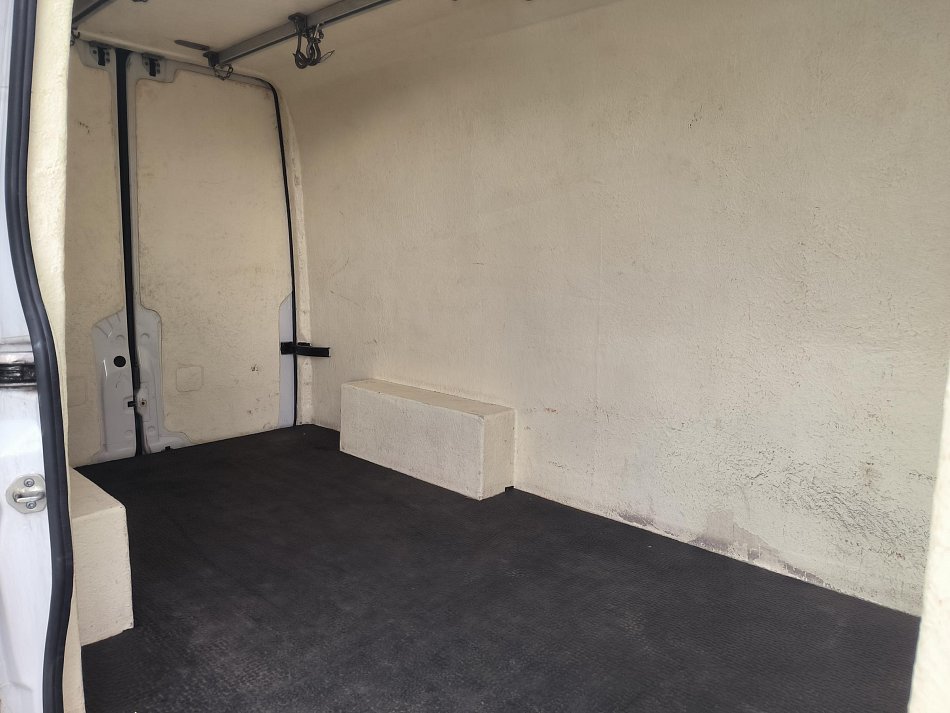 Volkswagen Crafter 2.0TDi  L2H2 CHLADÍCÍ