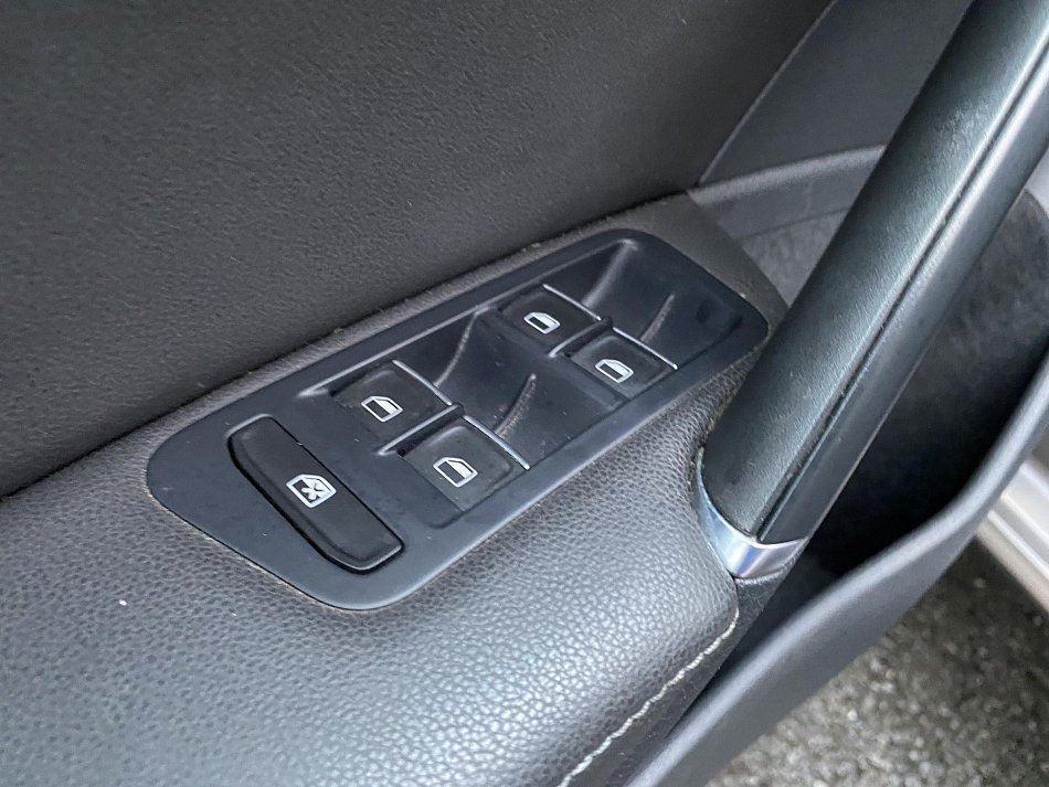 Volkswagen Golf 1.4 TSi Highline